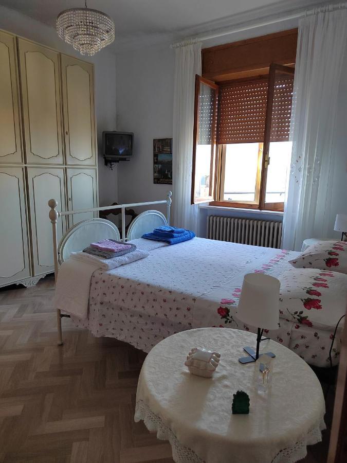B&B La Finestra Sul Mare Ripatransone Exterior photo